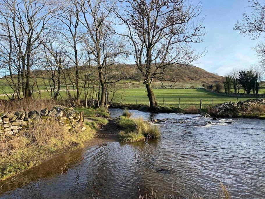 Charming Dog-Friendly Yorkshire Dales Cottage, Austwick Exterior photo